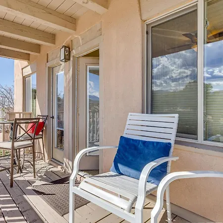 Holiday home Bright Condo: 30 Min From Basin! Santa Fe